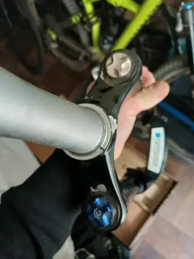 Suspensión SR Suntour durolux 36 negra - miniatura 4