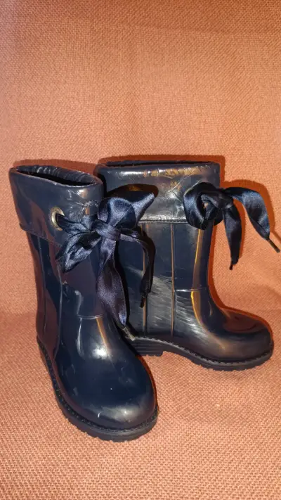 Botas de goma azul para niña - miniatura 2