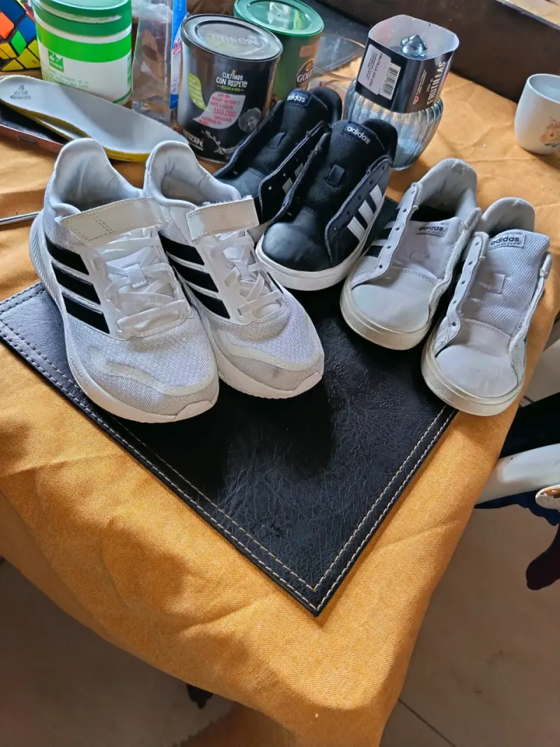 Zapatillas deportivas - 1