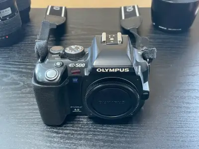 Cámara Olympus Evolt E-500 - miniatura 1
