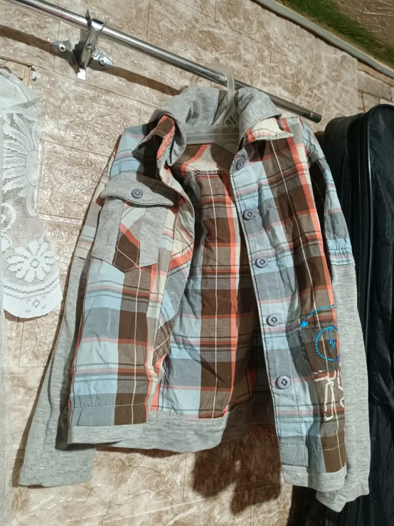 Chaqueta infantil gris acolchada - 5