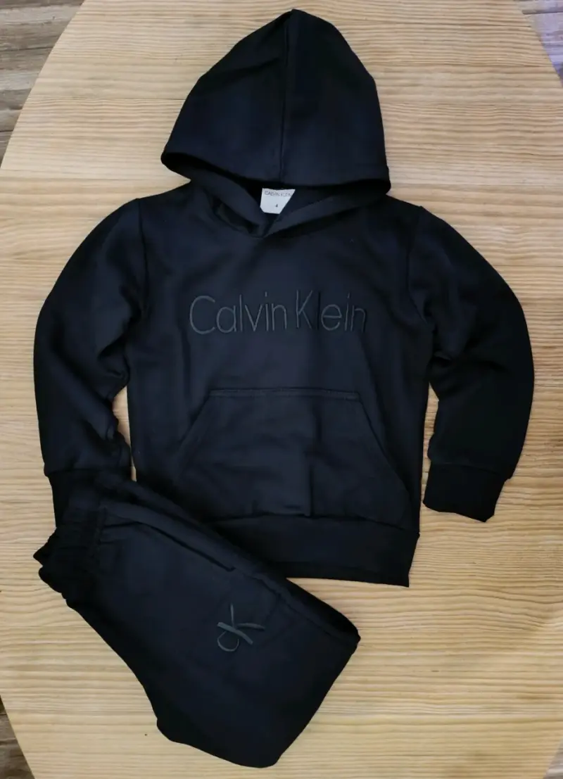 Conjunto Calvin Klein niño