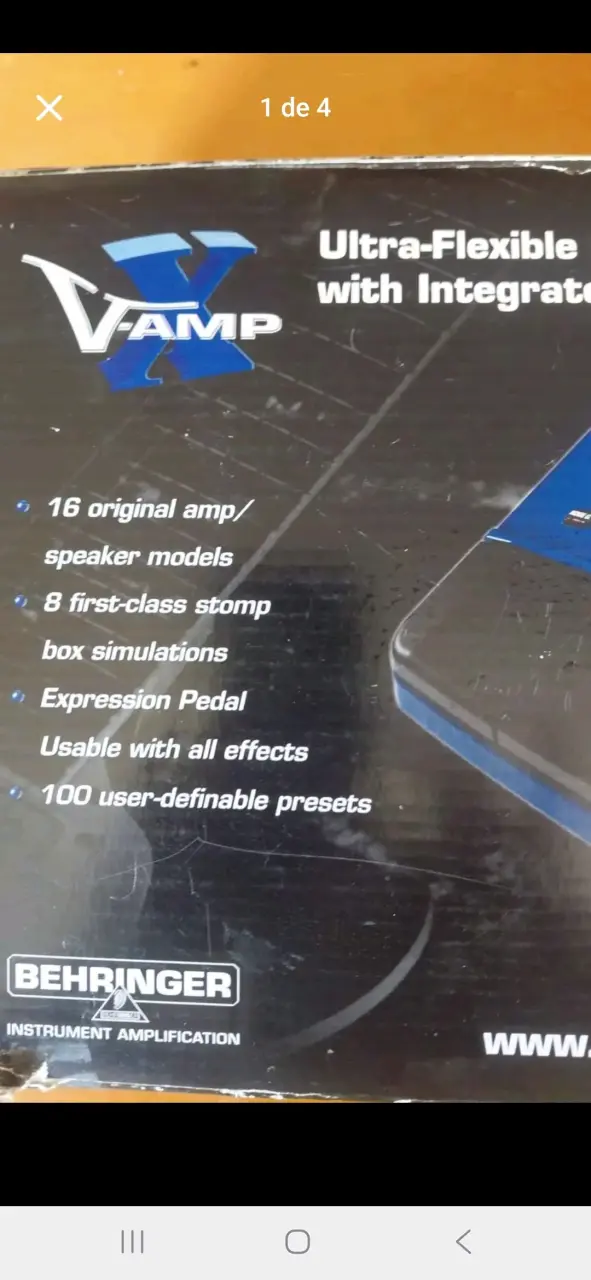 Pedalera Behringer V-Amp X - 1