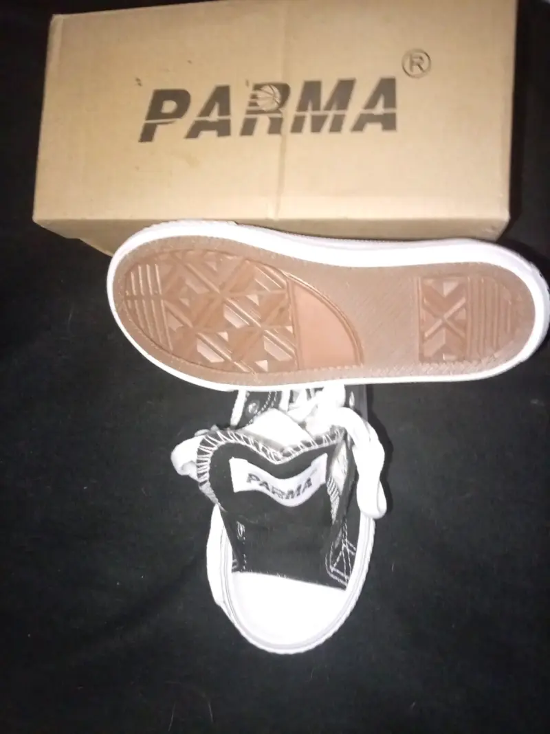 Zapatillas negras Parma - 1
