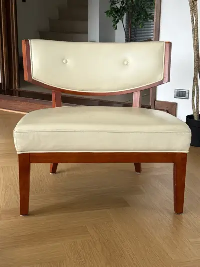 Sitial rosen moderna de madera y cuero - miniatura 1