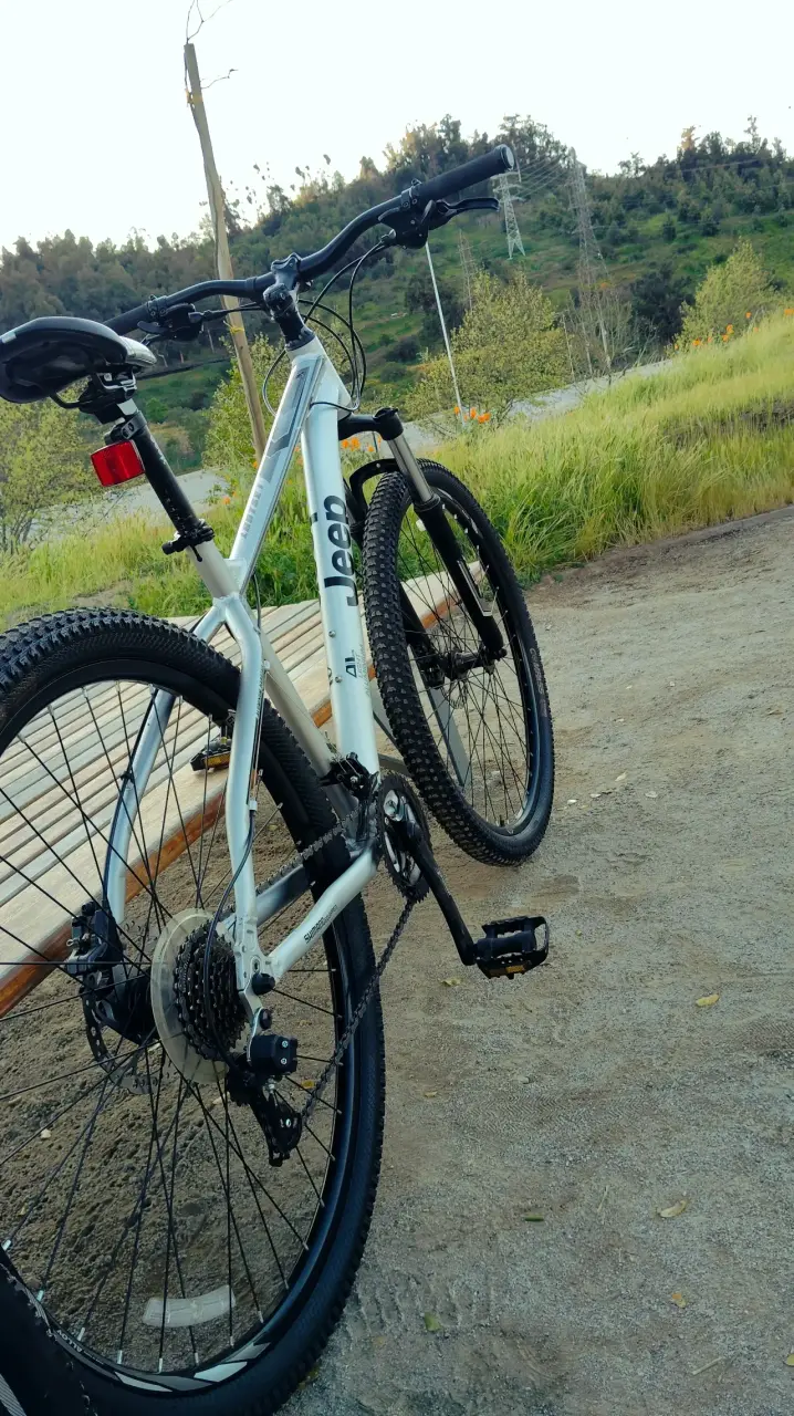 Bicicleta montaña plata Jeep - 1
