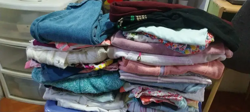 Lote de ropa variada de niña