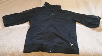 Chaqueta deportiva negra - miniatura 2