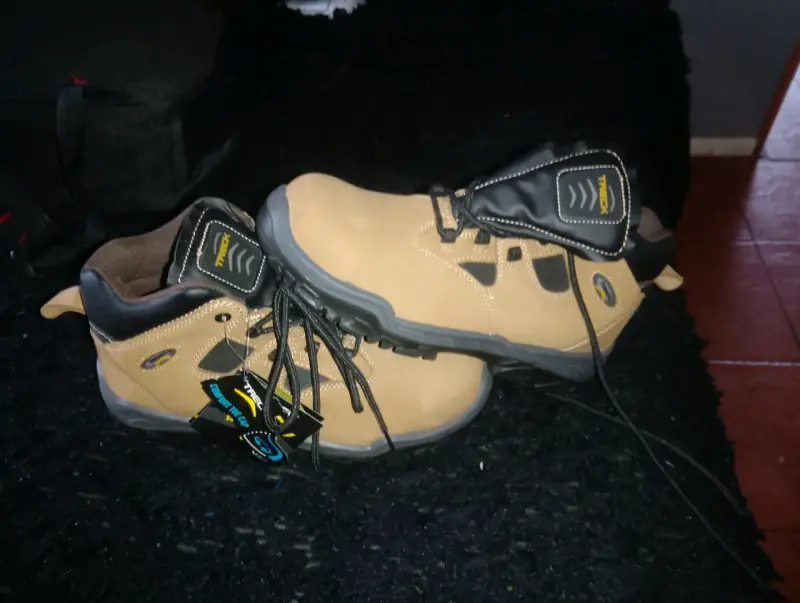 Botas Trekking Confort Aislante - 2