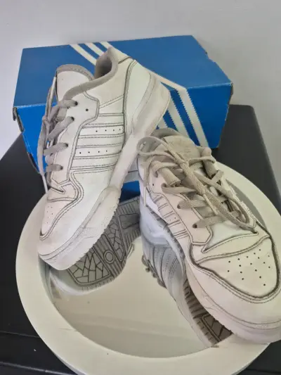 Zapatillas nin̈o - miniatura 3