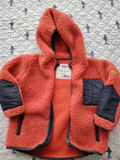 Chaqueta polar roja bebé - miniatura 1