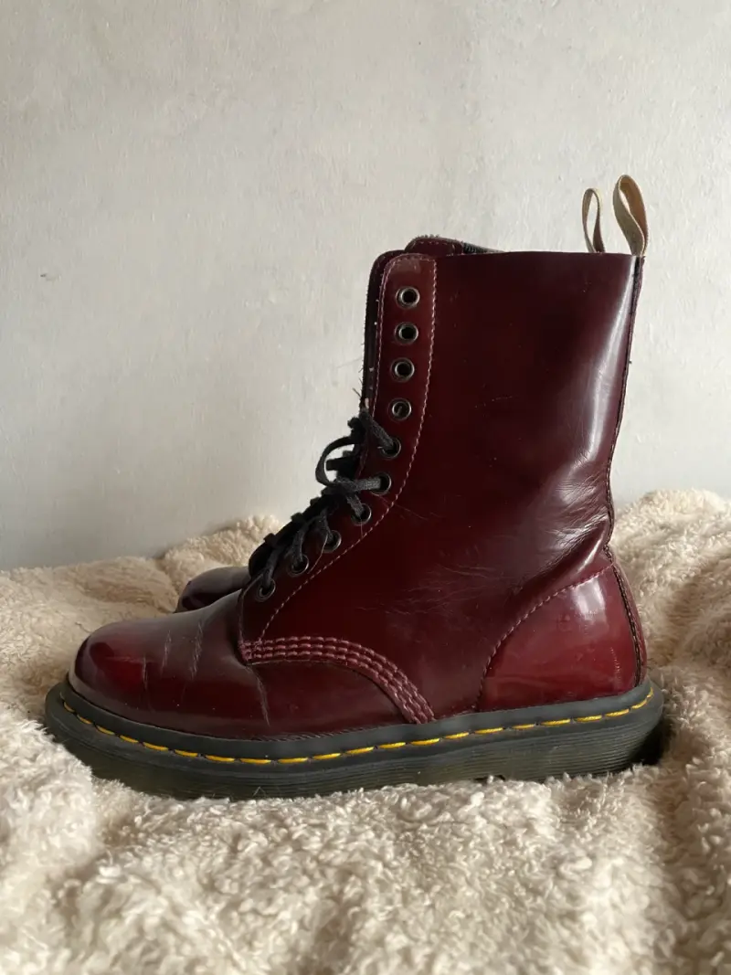 Dr Martens Burdeo Modelo Vegan - 4