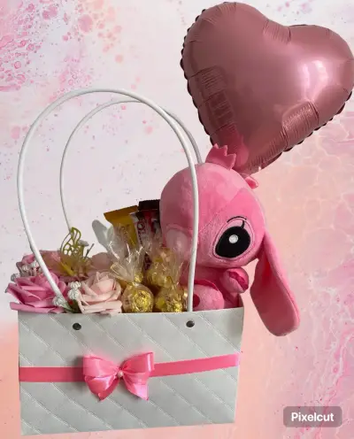 Arreglo de regalo con peluche - miniatura 1