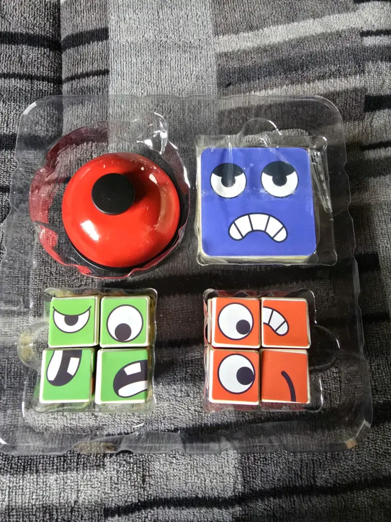 Juego de Cartas Rubik's Cube - 2