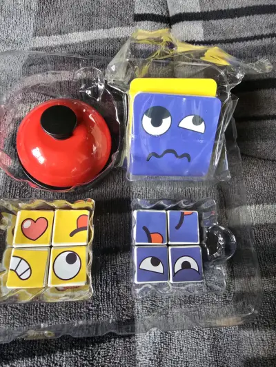Juego de Cartas Rubik's Cube - miniatura 3