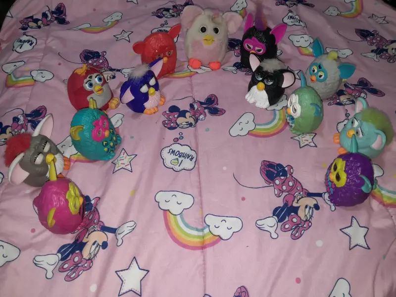 Colección de figuras Furby - 2
