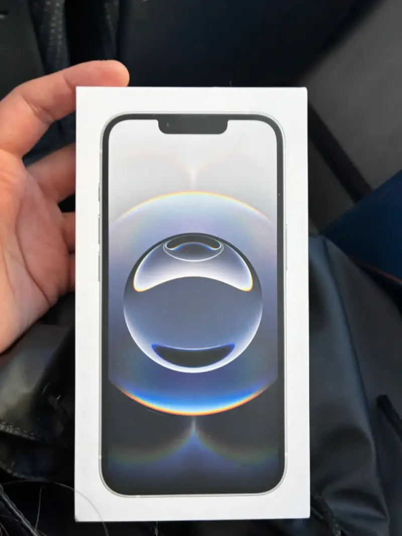 Smartphone nuevo en caja sellada