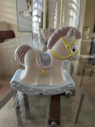 Caballito de cerámica decorativo - miniatura 1