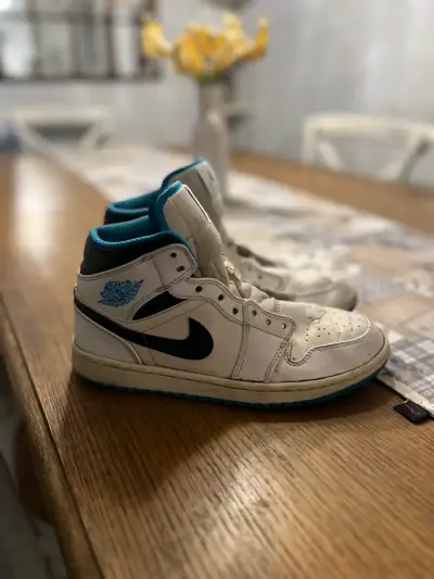 Zapatillas Jordan Air Retro 1 mid - miniatura 3