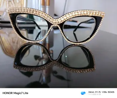 Lentes ópticos con marco brillante - miniatura 1