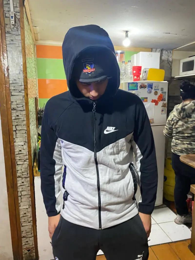 Polerón nike tesh - 4