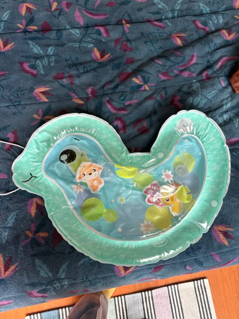 Alfombra de agua para bebé