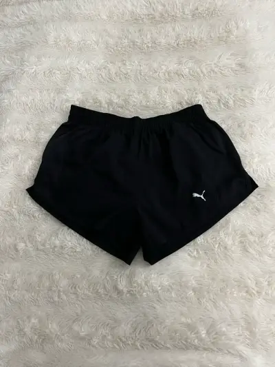 Shorts deportivos negros Puma - miniatura 1