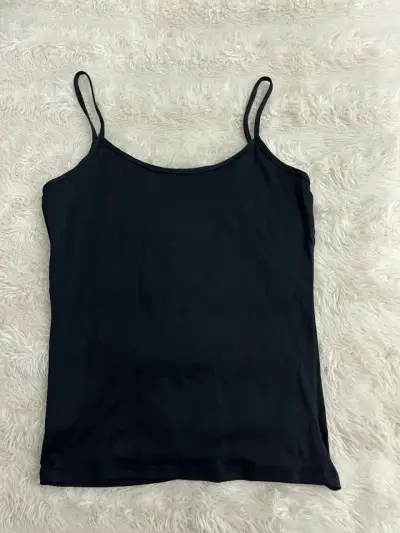 Polera negra básica sin mangas - miniatura 2