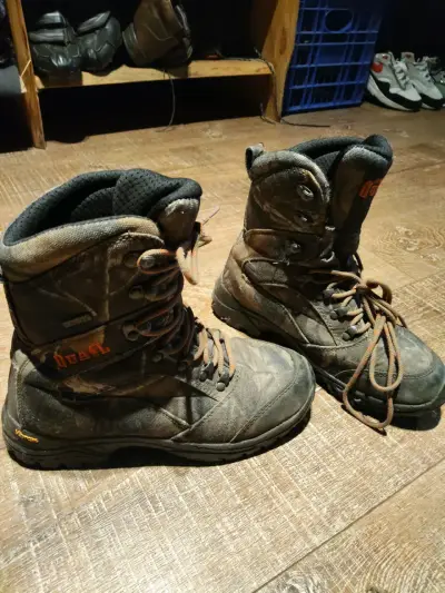 Botas de montaña impermeables - miniatura 1