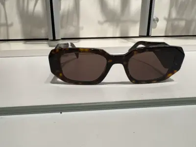Gafas de sol Prada - miniatura 2