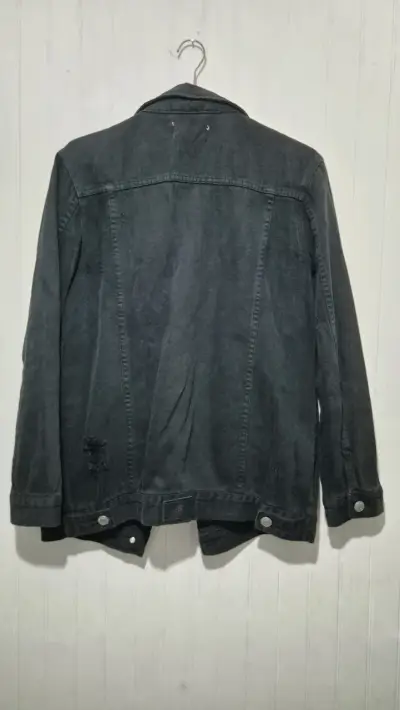 Chaqueta denim negra - miniatura 2