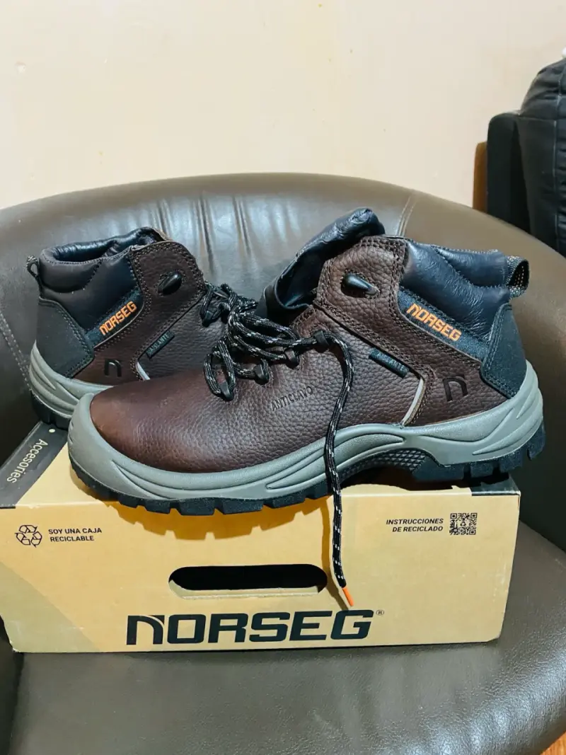 Botas de seguridad Norseg NS 581 café - 4