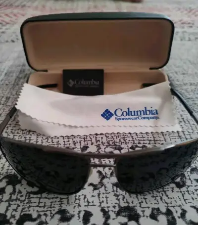 Gafas de sol Columbia con estuche - miniatura 1