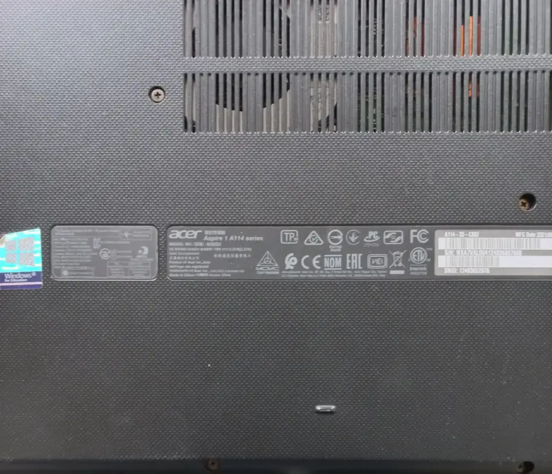 Laptop Acer 15 pulgadas - 5
