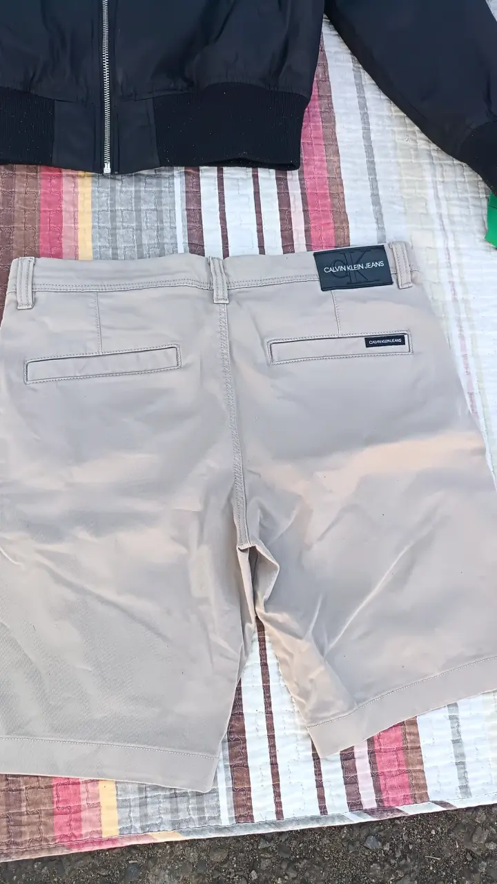 Camiseta verde selección México pantalón Calvin ke - 2