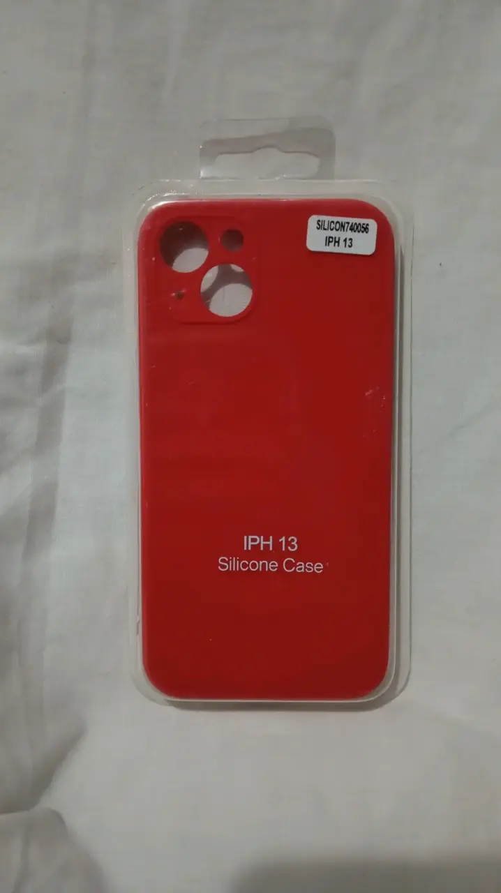 Carcasa silicona iPhone 13 roja - 1