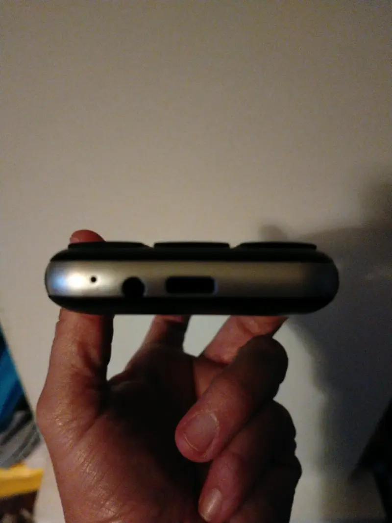 Celular adulto mayor Tecnolab - 3