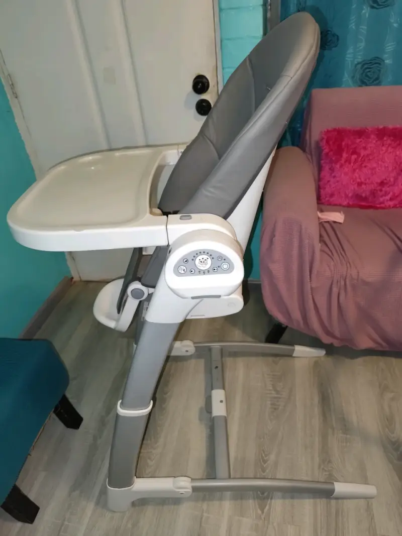Silla alta para bebé gris - 2