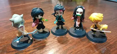 Set de figuras Chibi Kimetsu no Yaiba - miniatura 3