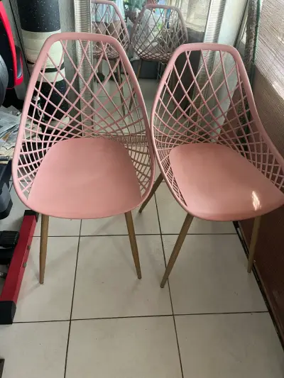 4  sillas modernas rosadas - miniatura 2