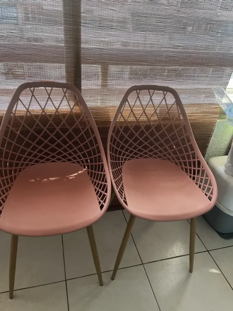 4  sillas modernas rosadas - 3