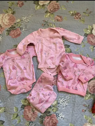 Lotes de ropa para bebé 0-3 meses - miniatura 2