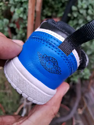 Zapatilla nike retro 1 - miniatura 2