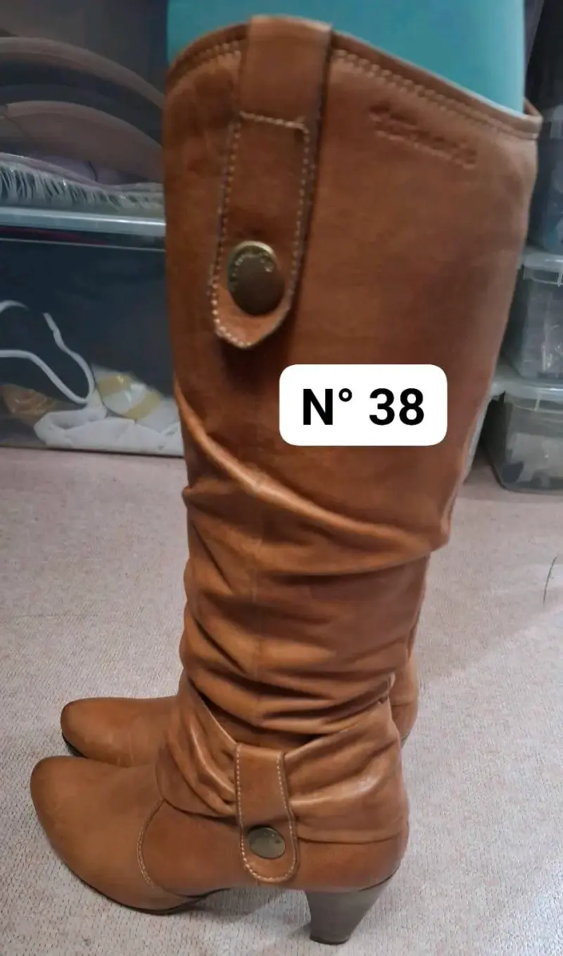 Botas negras talla 38 - 5