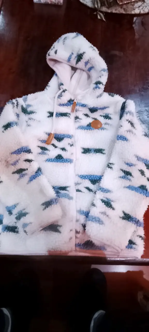 Chaqueta de lana con capucha Yamp talla 8