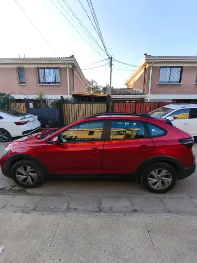 Auto Volkswagen nivus en buen estado,segundo dueño - miniatura 2