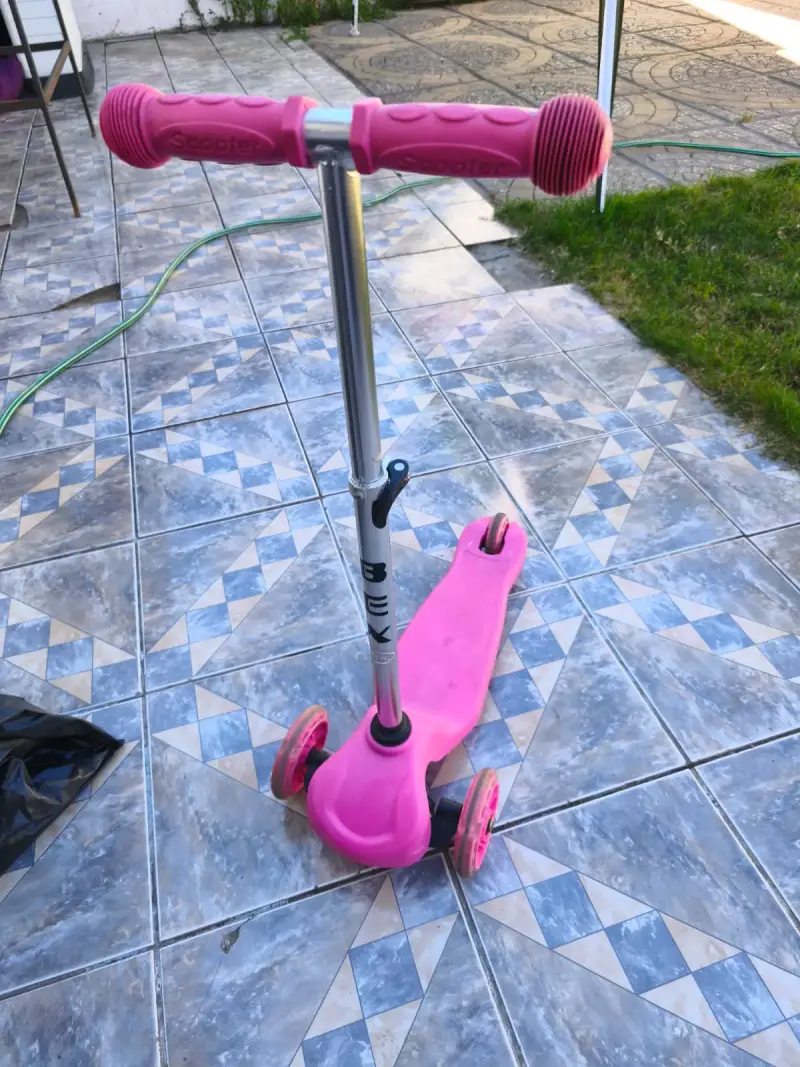 Scooter infantil rosa - 2