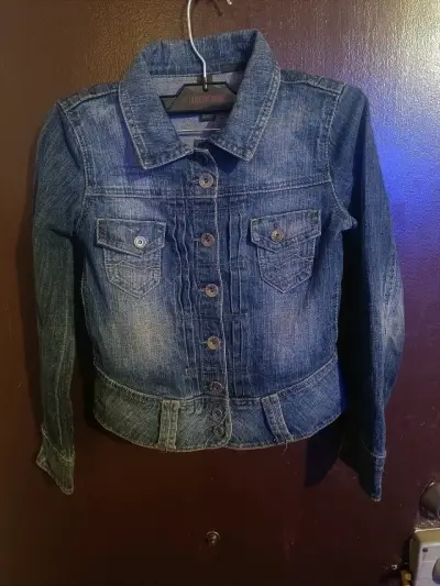 Chaqueta de mezclilla azul niña talla 8 - miniatura 1