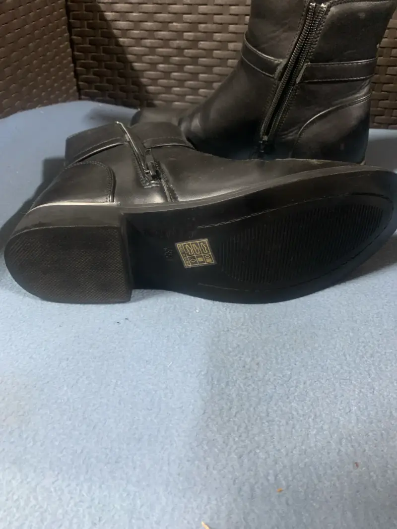 Botines negros de cuero - 3