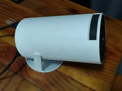 Proyector - miniatura 1